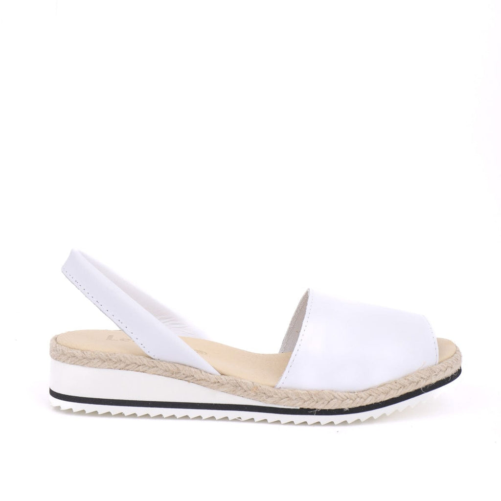 LEISURES LOW WEDGE SANDALS ROSEY White