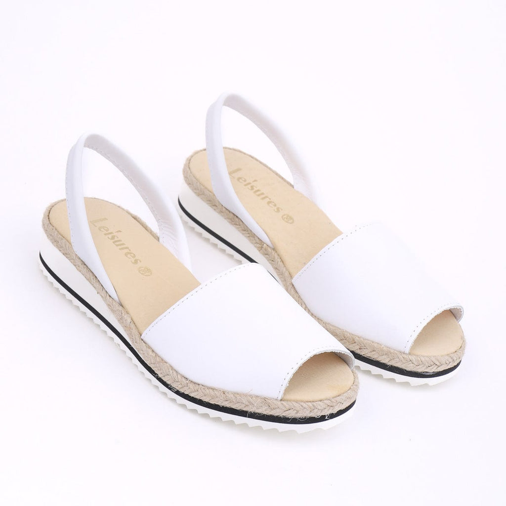 LEISURES LOW WEDGE SANDALS ROSEY White