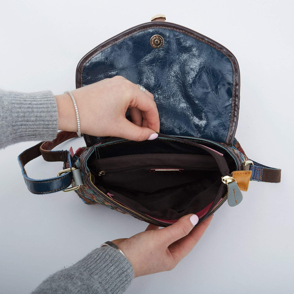 AMEISE BAGS ADRIAN