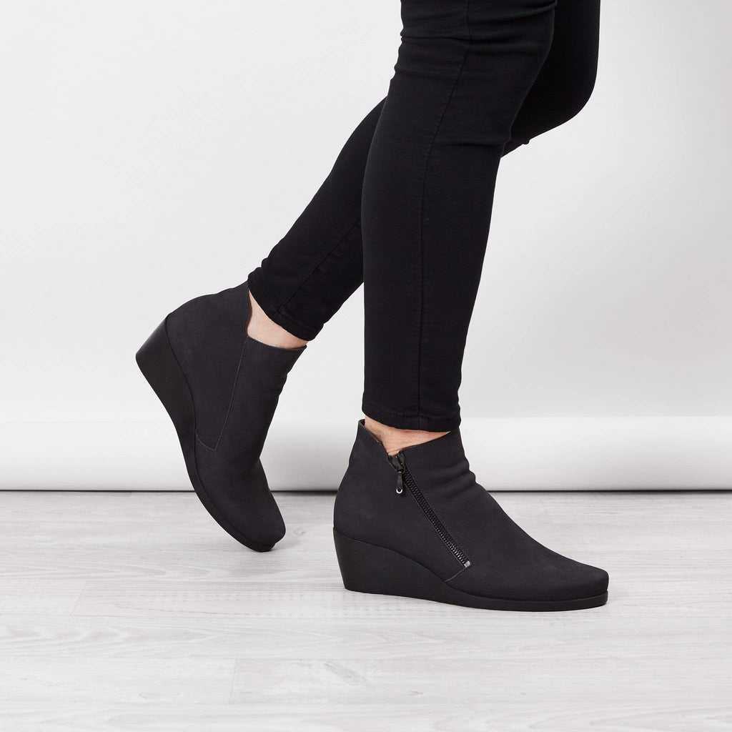 ARCHE ANKLE BOOTS JOJOBA