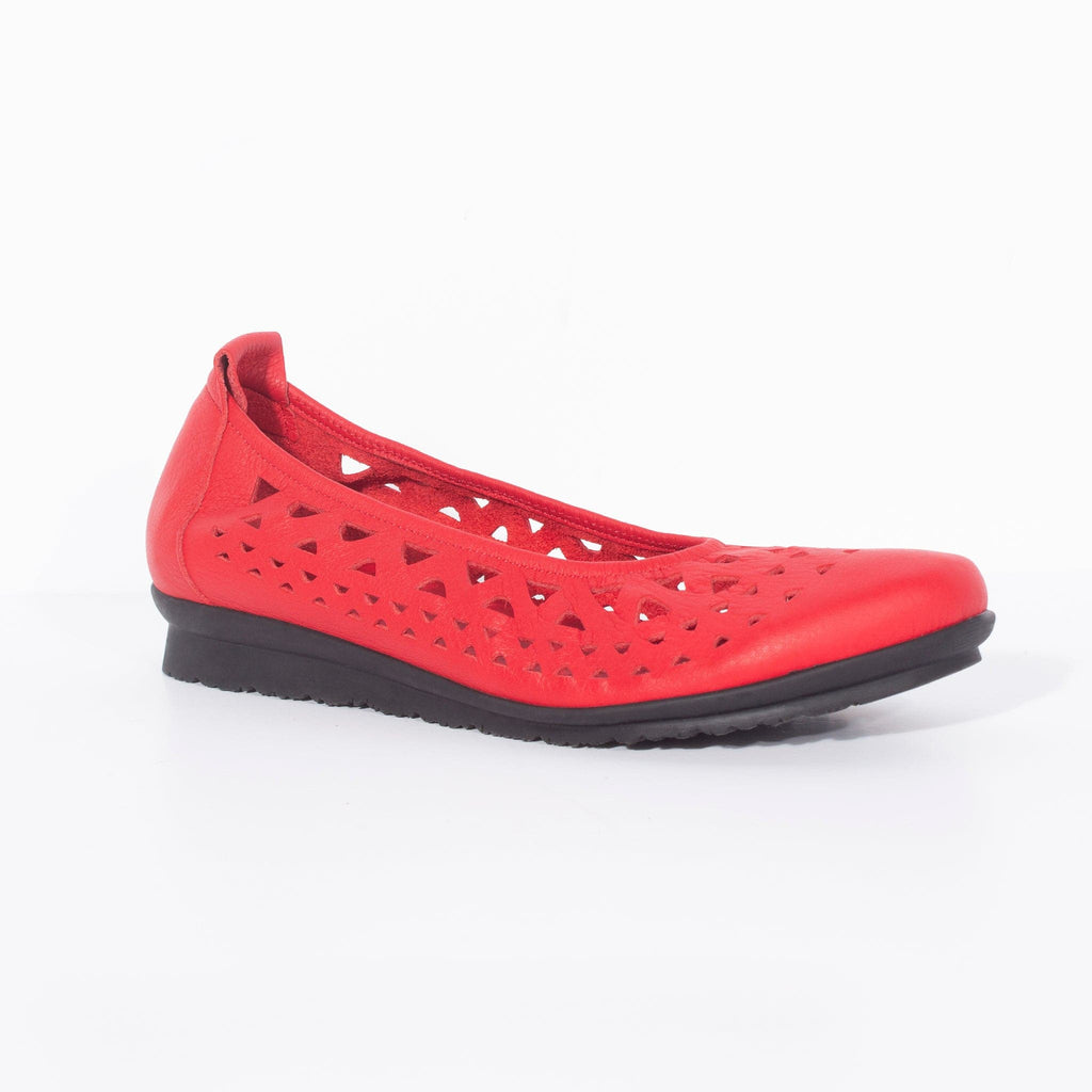 ARCHE BALLETS BARAYA Red