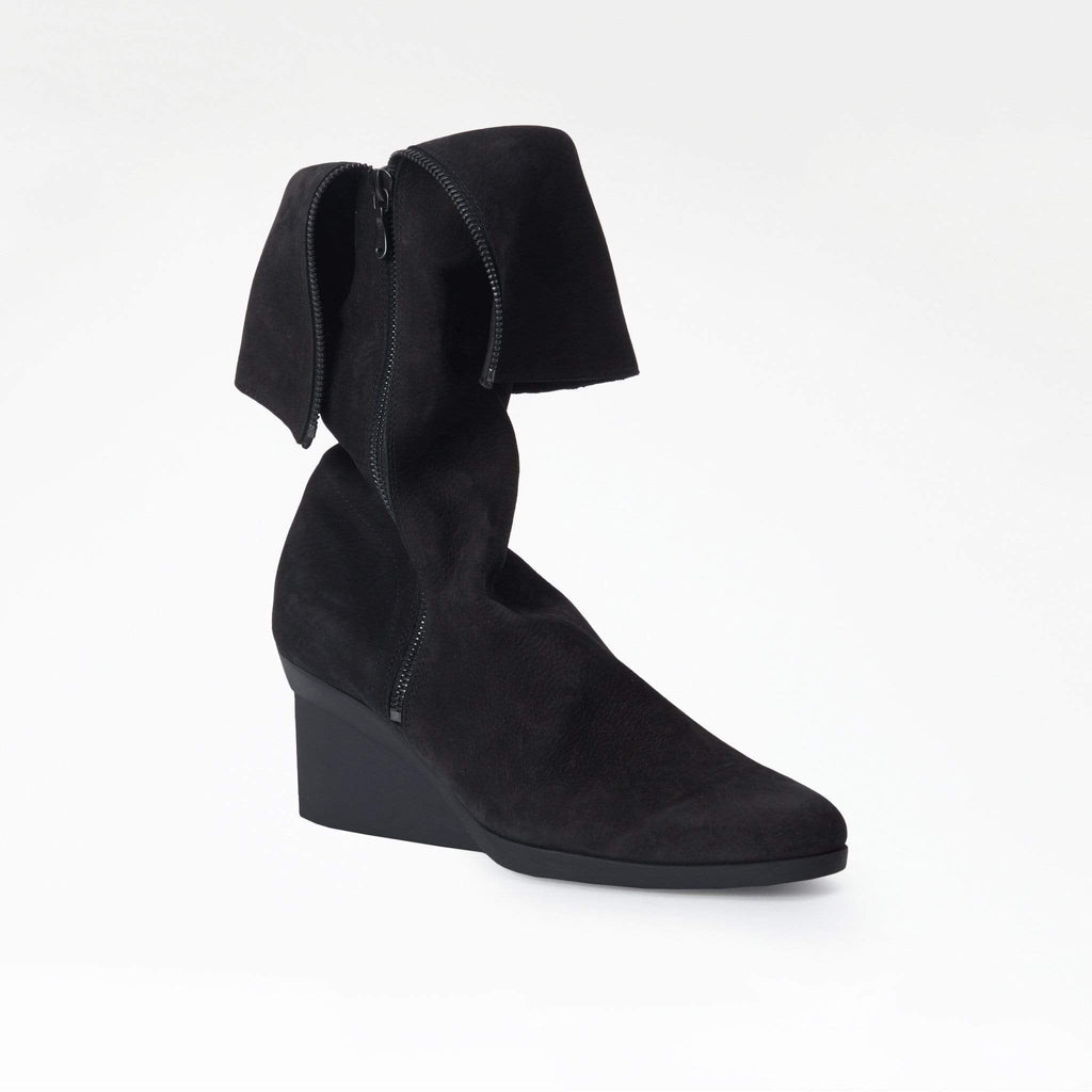 ARCHE LONG BOOTS MOMAKO