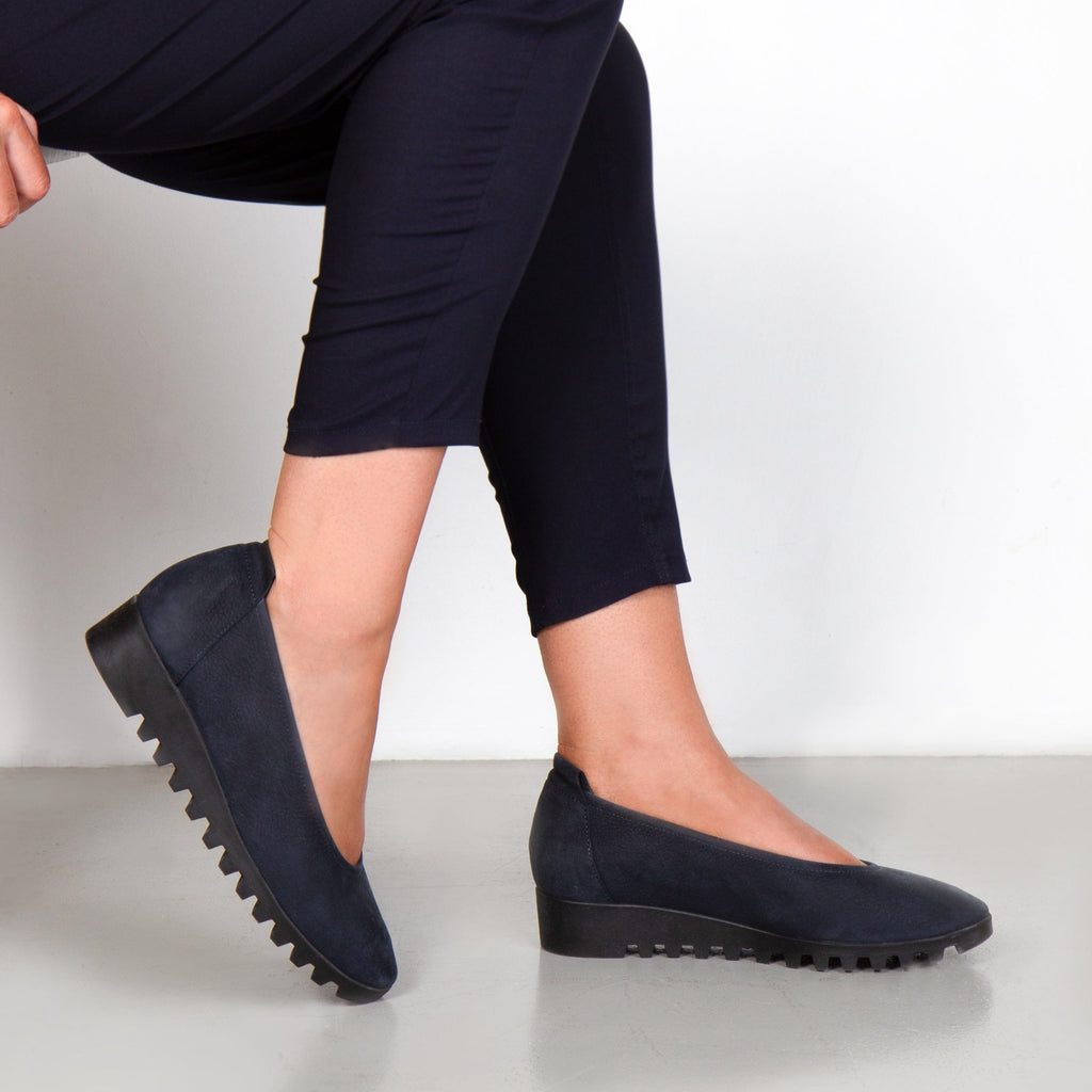 ARCHE LOW WEDGES LOMIS Navy