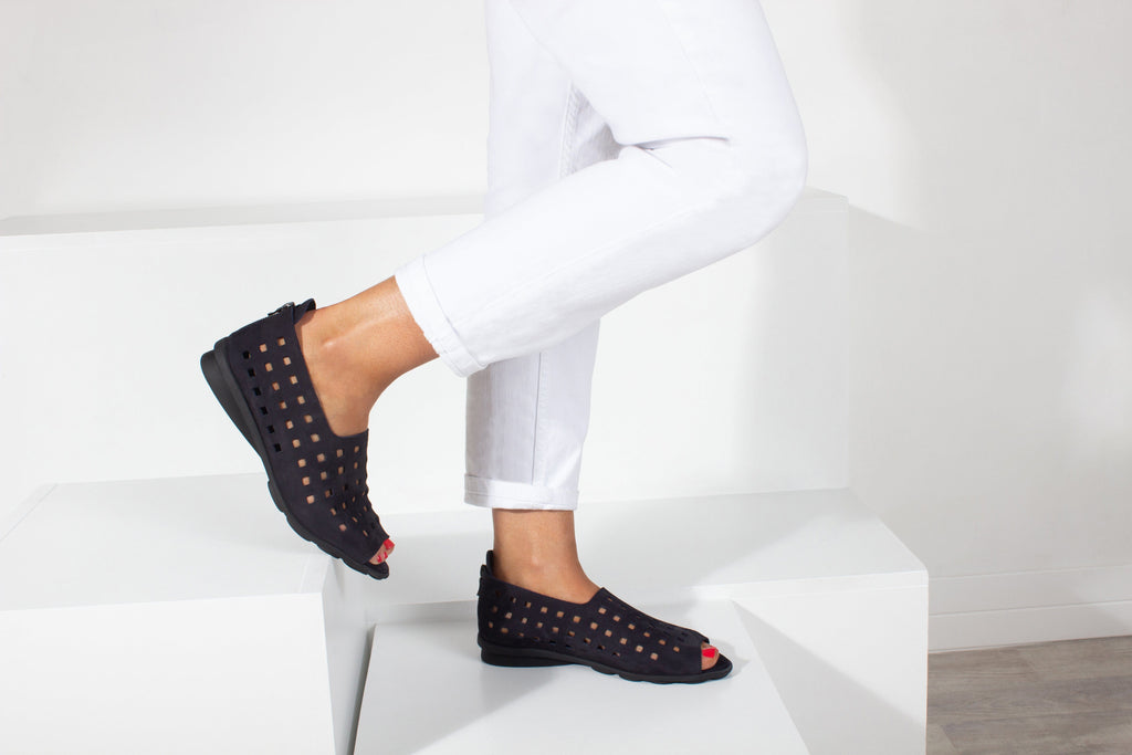 ARCHE TOE PEEPS - LOW DRICK Navy Nubuck
