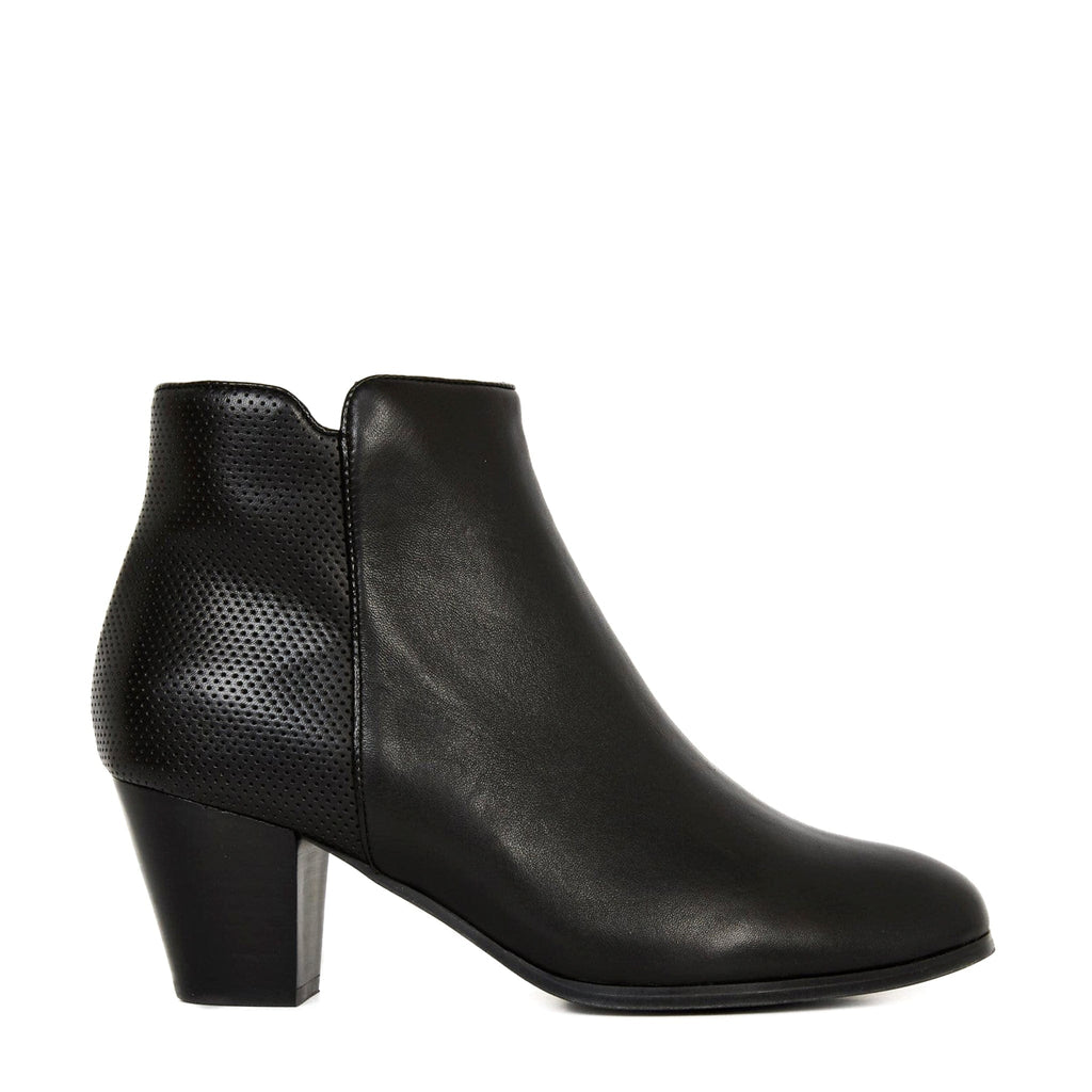 EUNICE JACKSON ANKLE BOOTS ELECTRIC