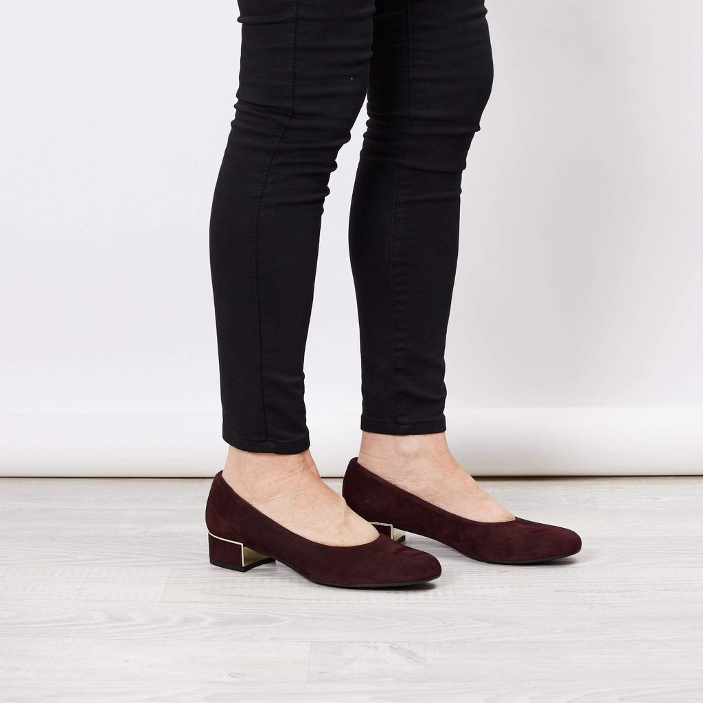 EUNICE JACKSON LOW COURT SHOES ELBA