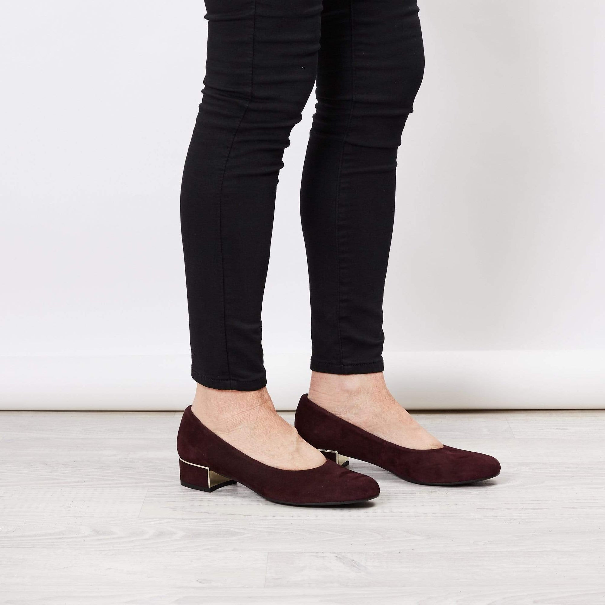EUNICE JACKSON LOW COURT SHOES ELBA