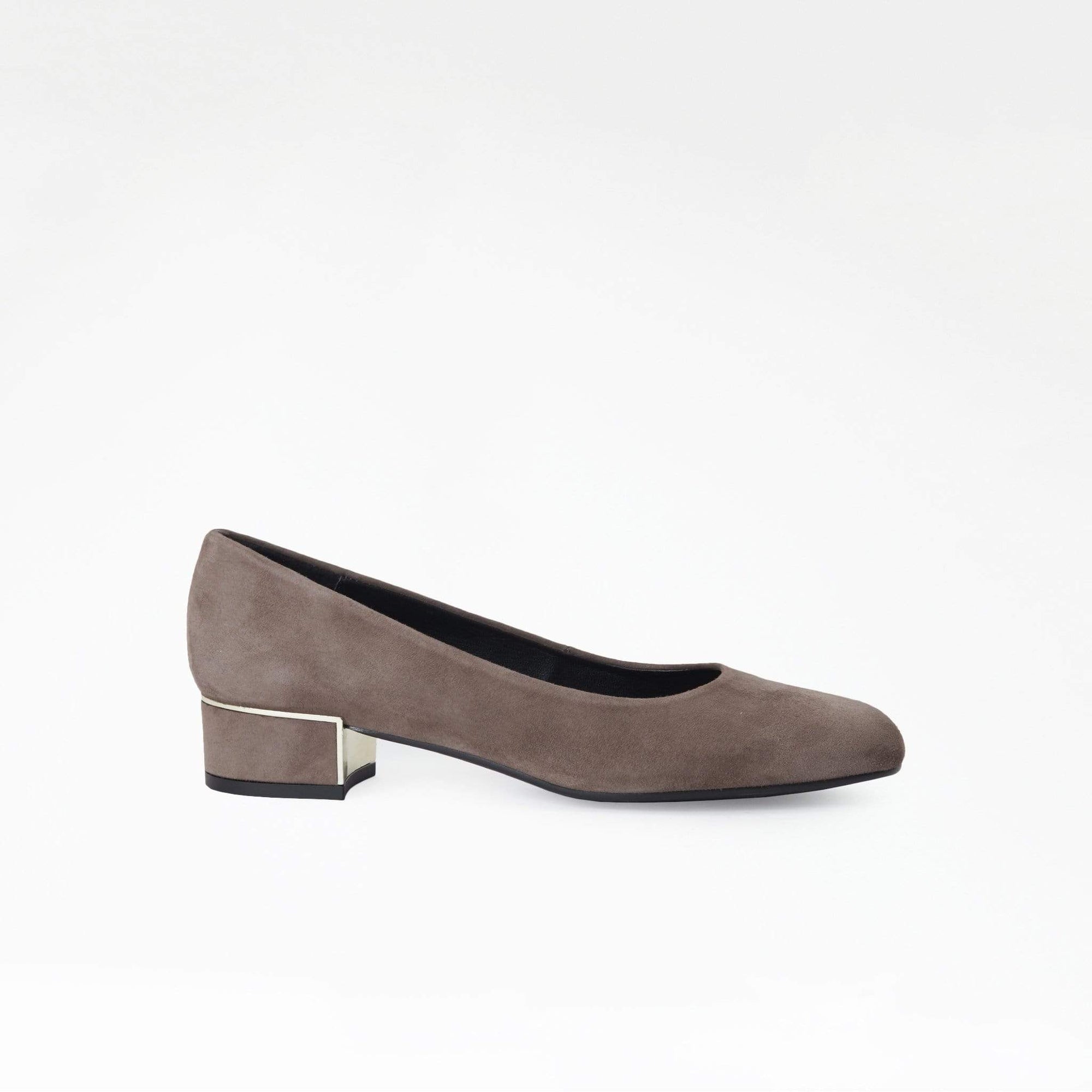 EUNICE JACKSON LOW COURT SHOES ELBA