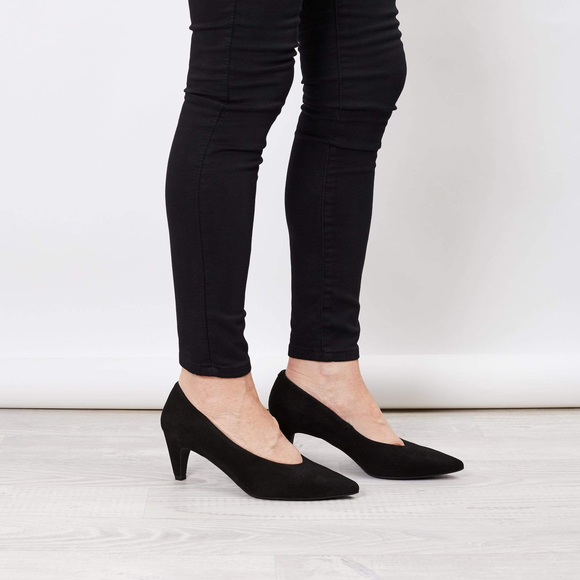 EUNICE JACKSON LOW COURT SHOES ELIOT