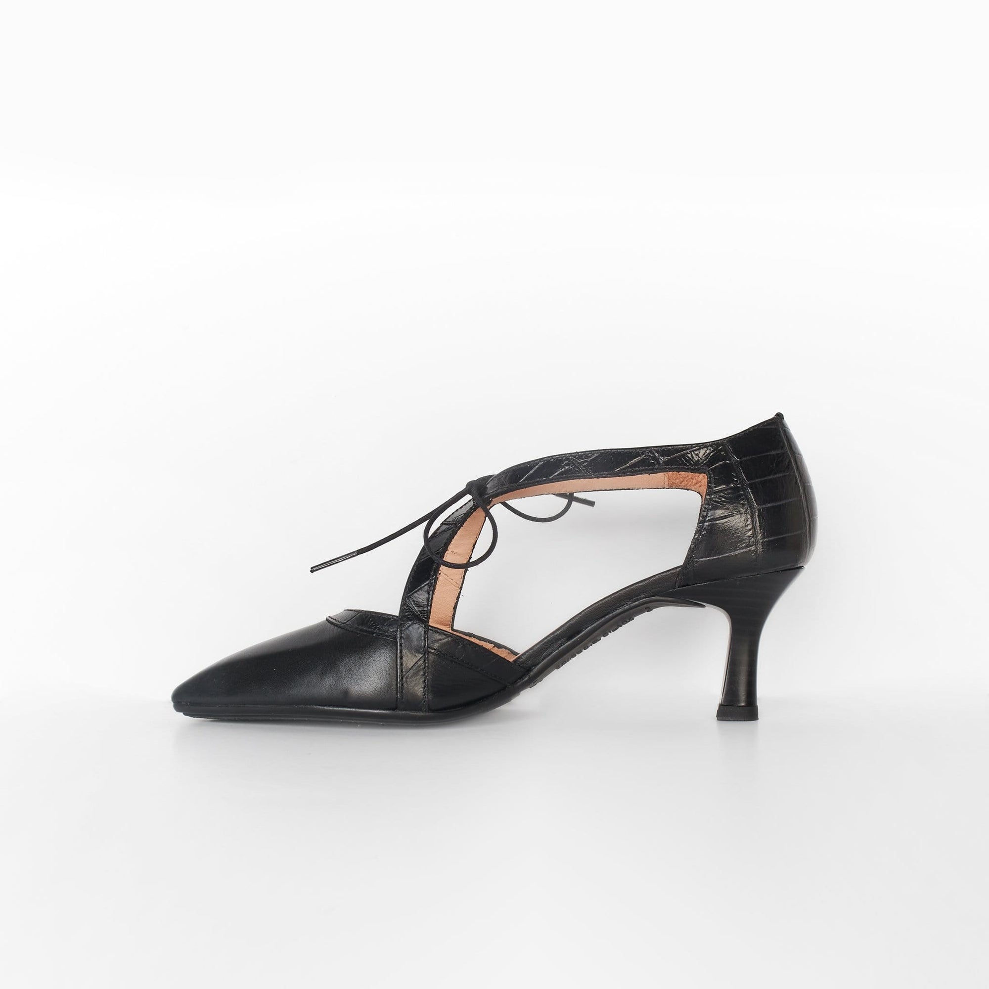 HISPANITAS MEDIUM COURT SHOES SEANNA