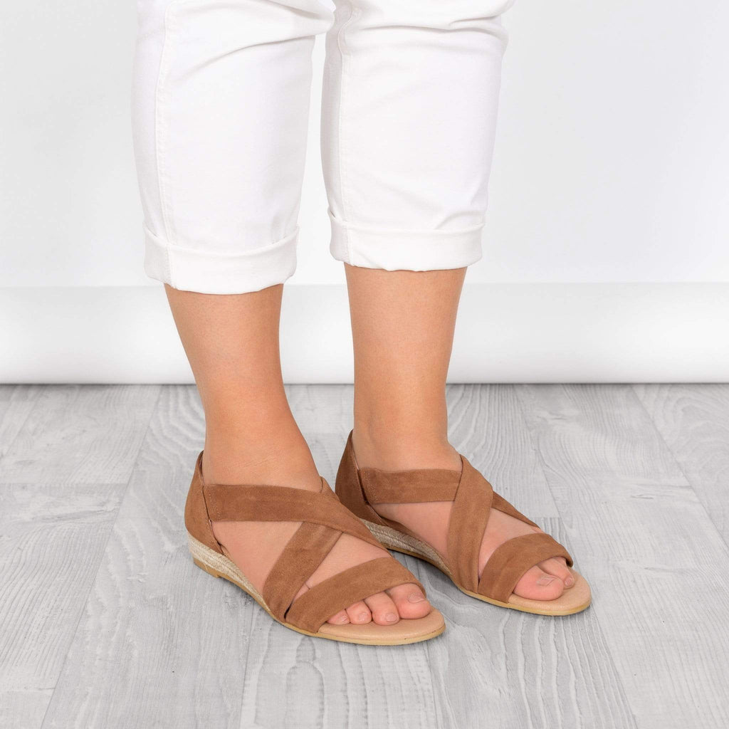 HUGO BELLE FLAT SANDALS HOLLIE