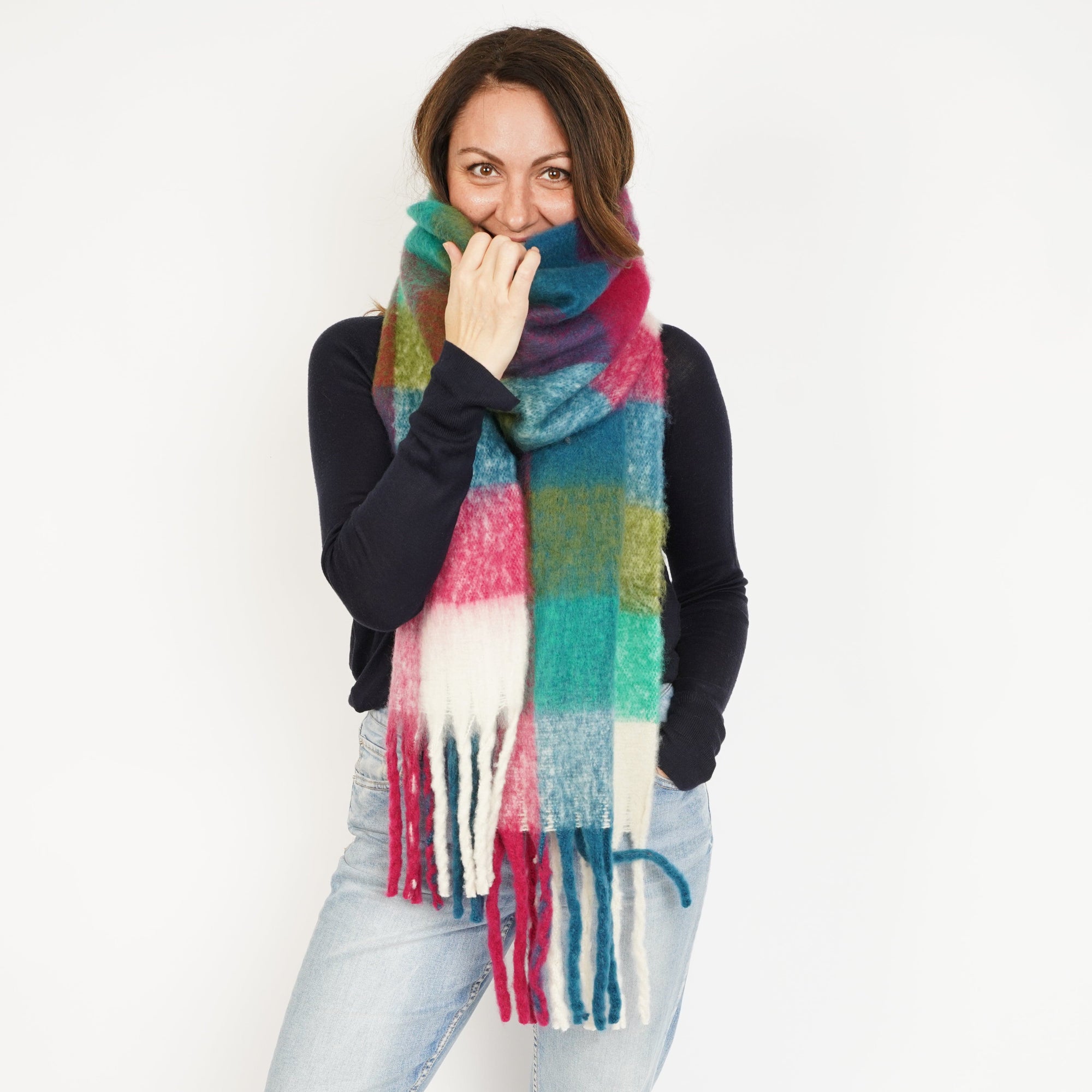 LEISURES ACCESSORIES SCARVES CARLOS
