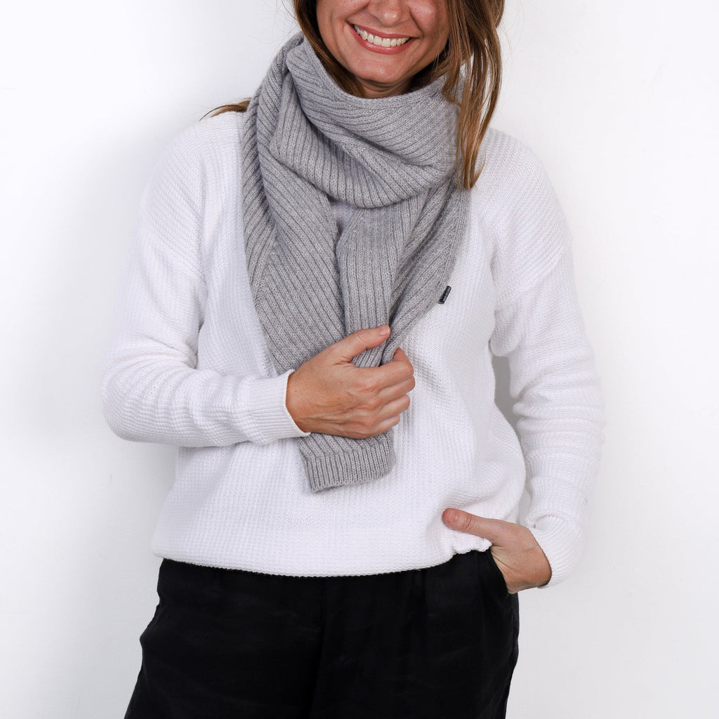 LEISURES ACCESSORIES SCARVES CUTLER Grey