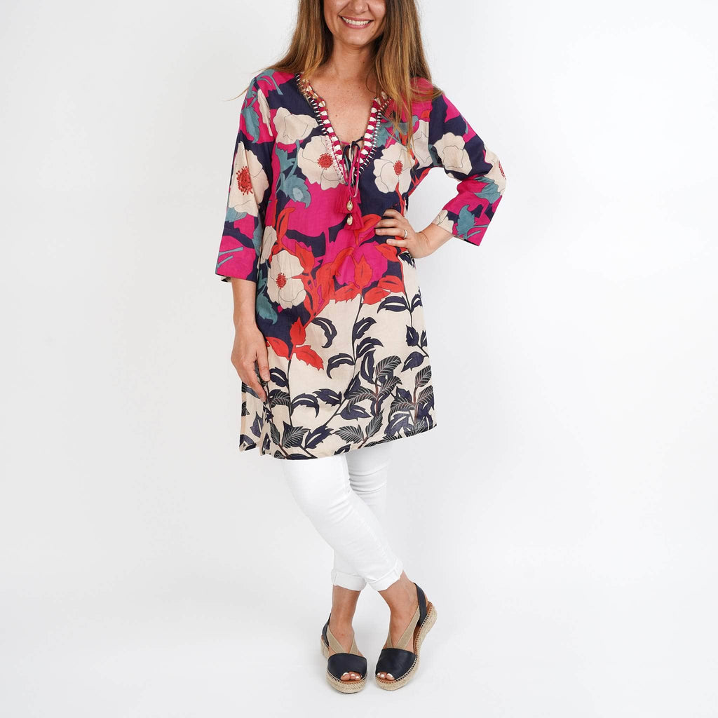 LEISURES ACCESSORIES SUMMER APPAREL CAINE