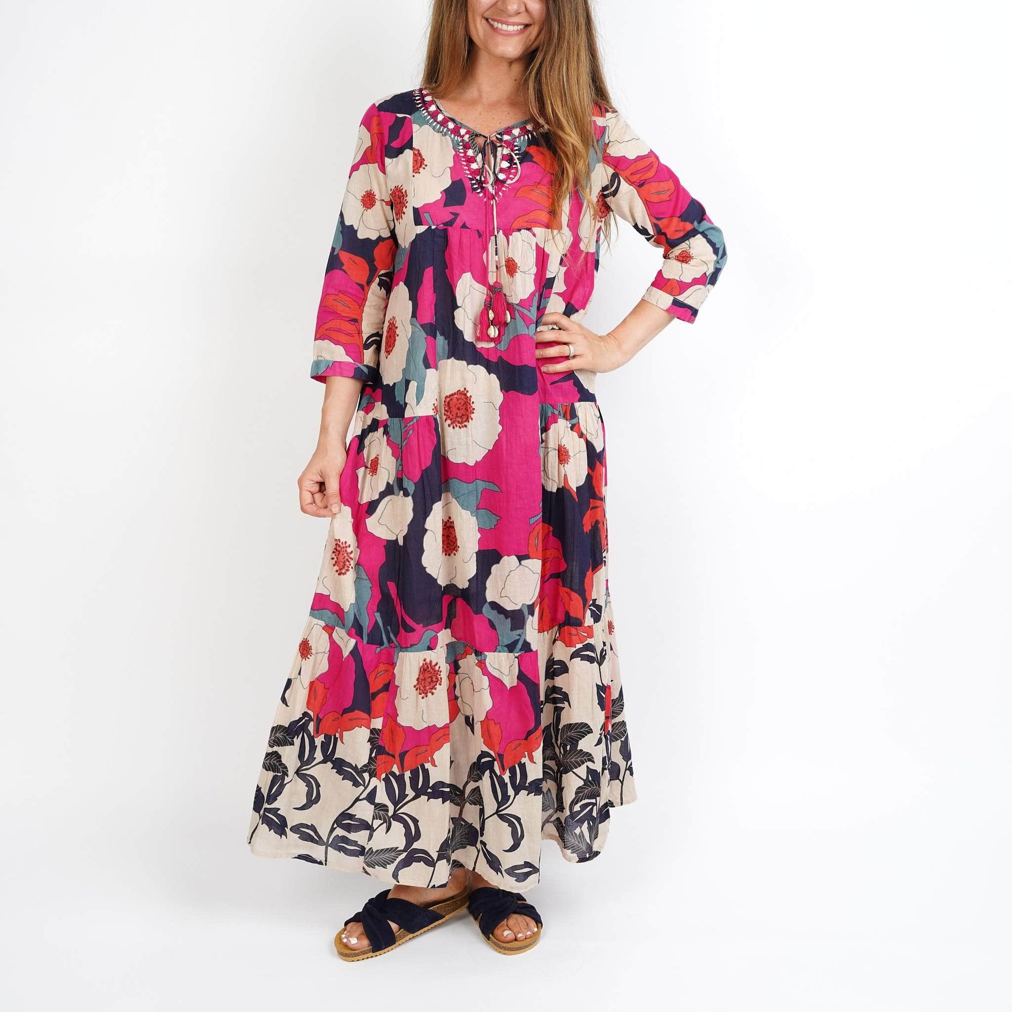 LEISURES ACCESSORIES SUMMER APPAREL CALEN