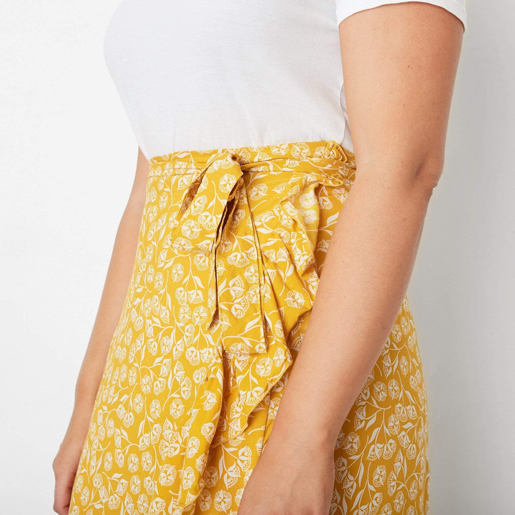 LEISURES ACCESSORIES SUMMER APPAREL CARDINAL