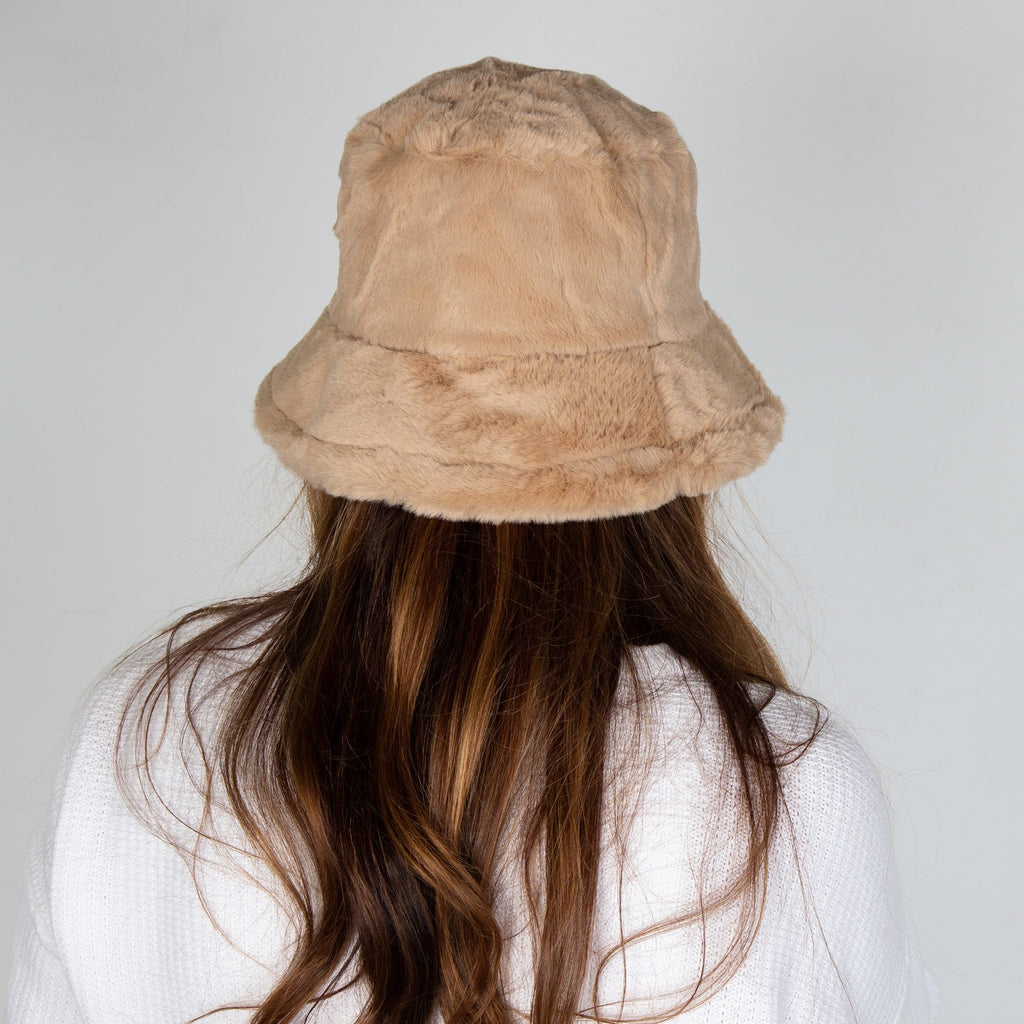 LEISURES ACCESSORIES WINTER APPAREL CALE Camel