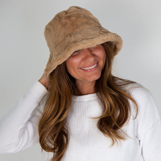 LEISURES ACCESSORIES WINTER APPAREL CALE Camel