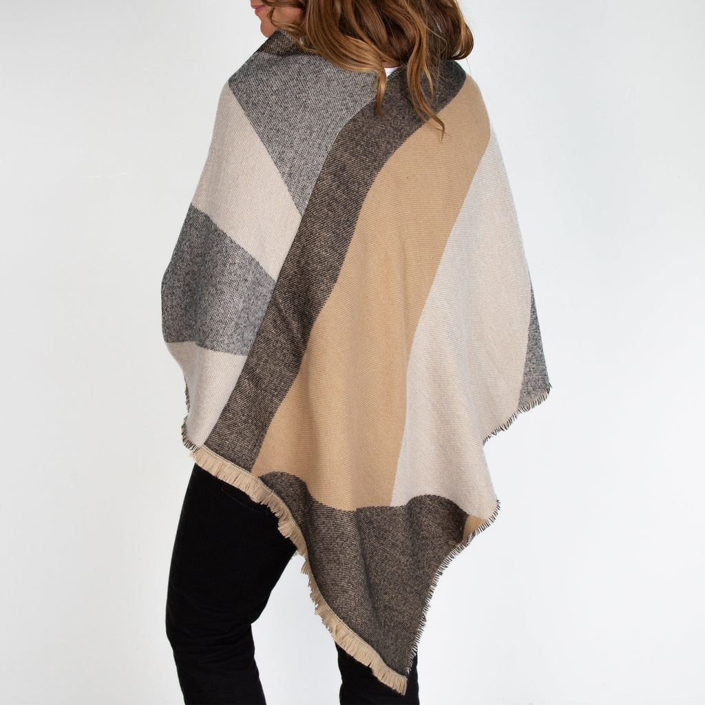 LEISURES ACCESSORIES WINTER APPAREL ZIVA Camel Pattern