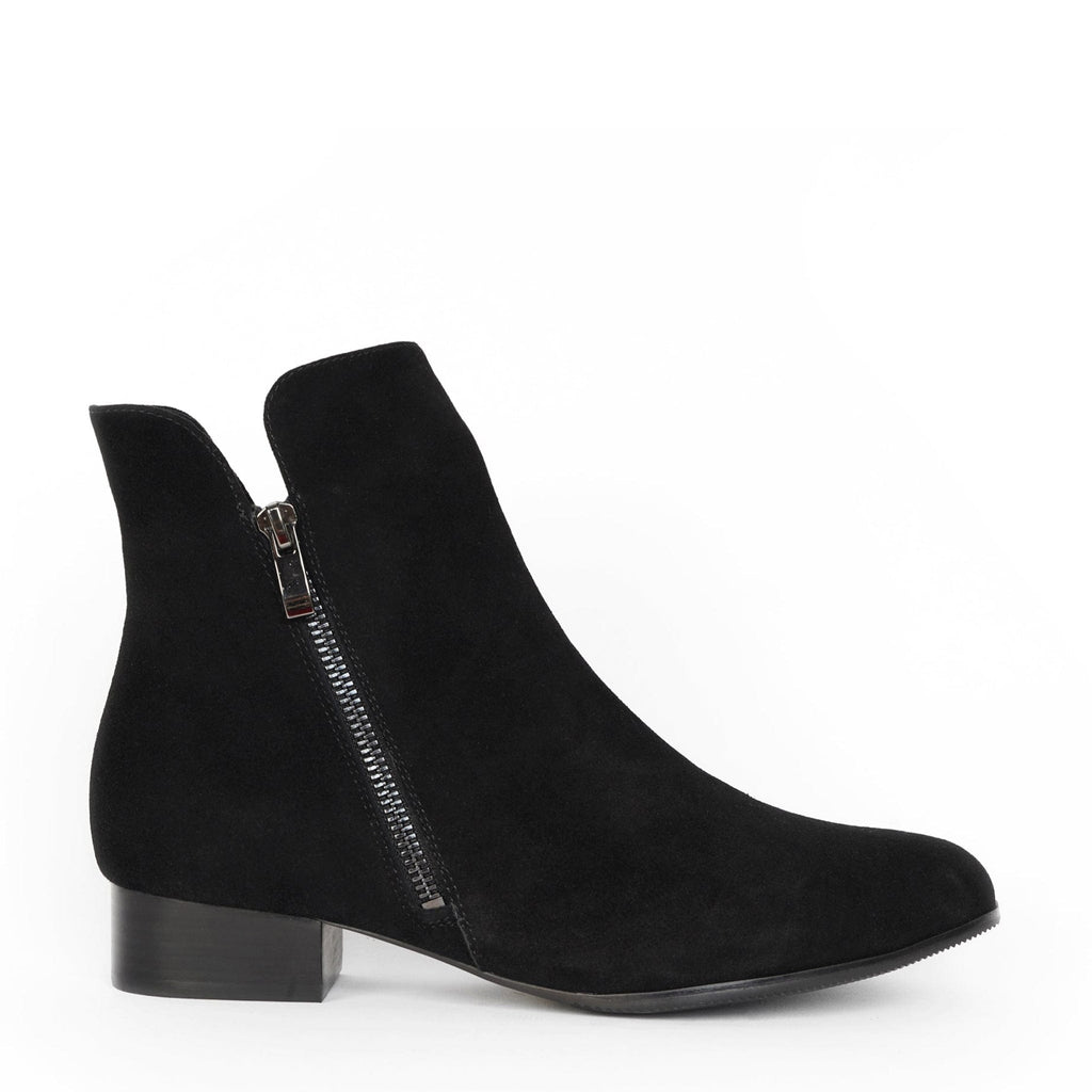 LEISURES ANKLE BOOTS ELLYSE S