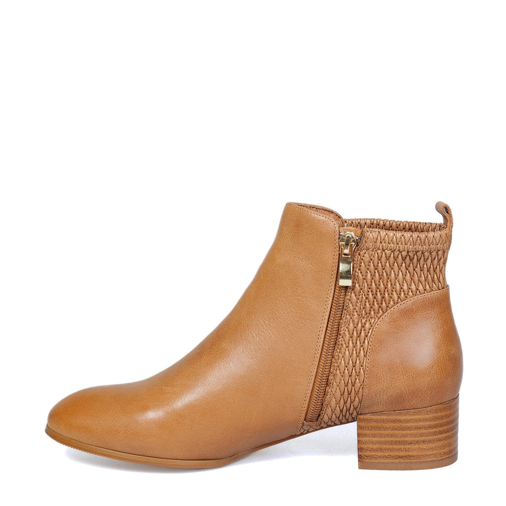 LEISURES ANKLE BOOTS ENOCH Tan