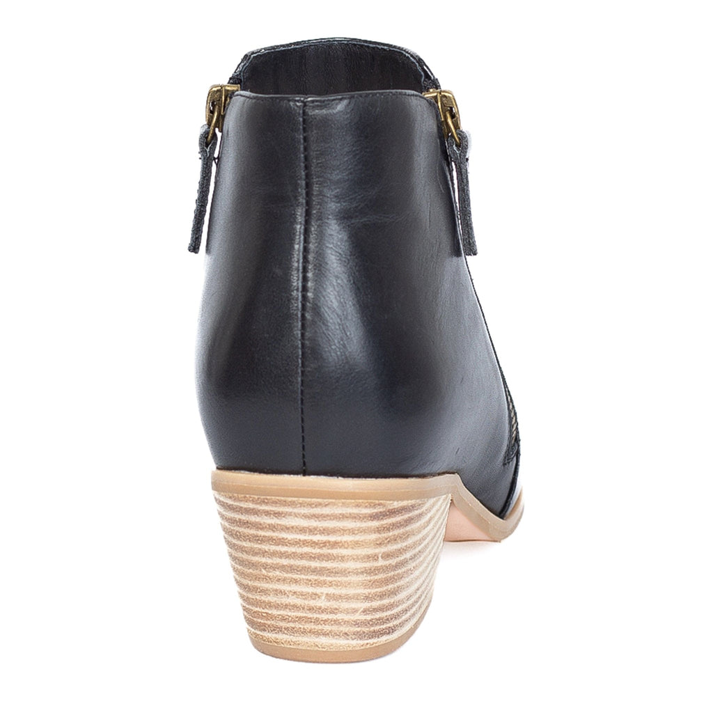 LEISURES ANKLE BOOTS REESE Black
