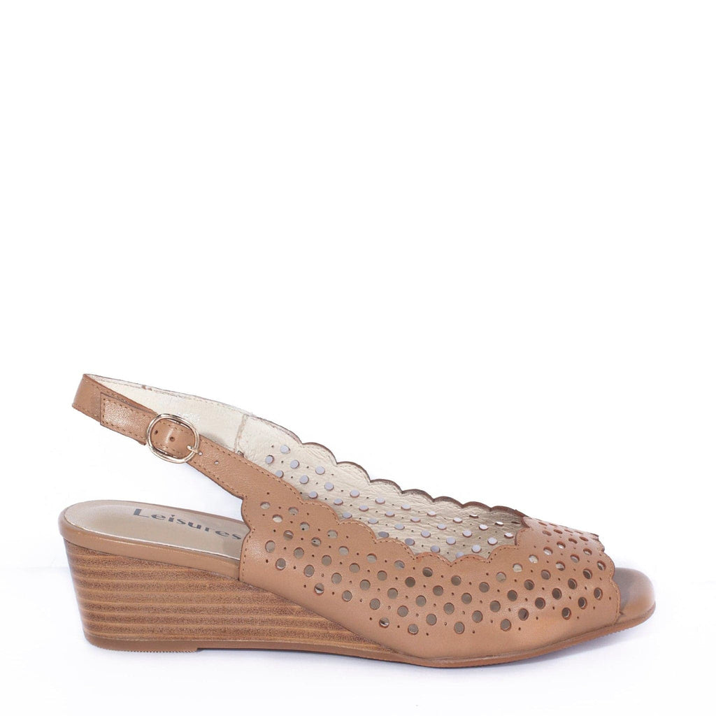 LEISURES LOW WEDGES LENORY Light Tan