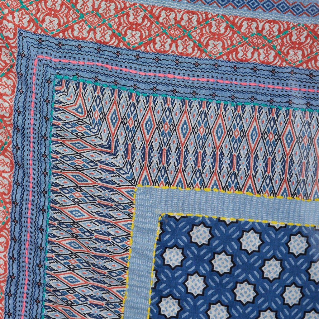 LEISURES SCARVES CATEN