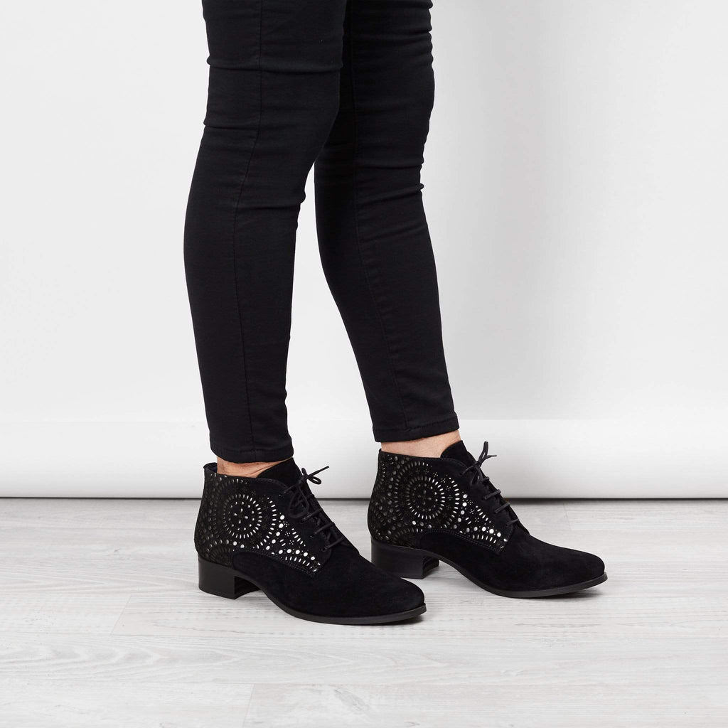 LOMBARDO ANKLE BOOTS LUCINDA