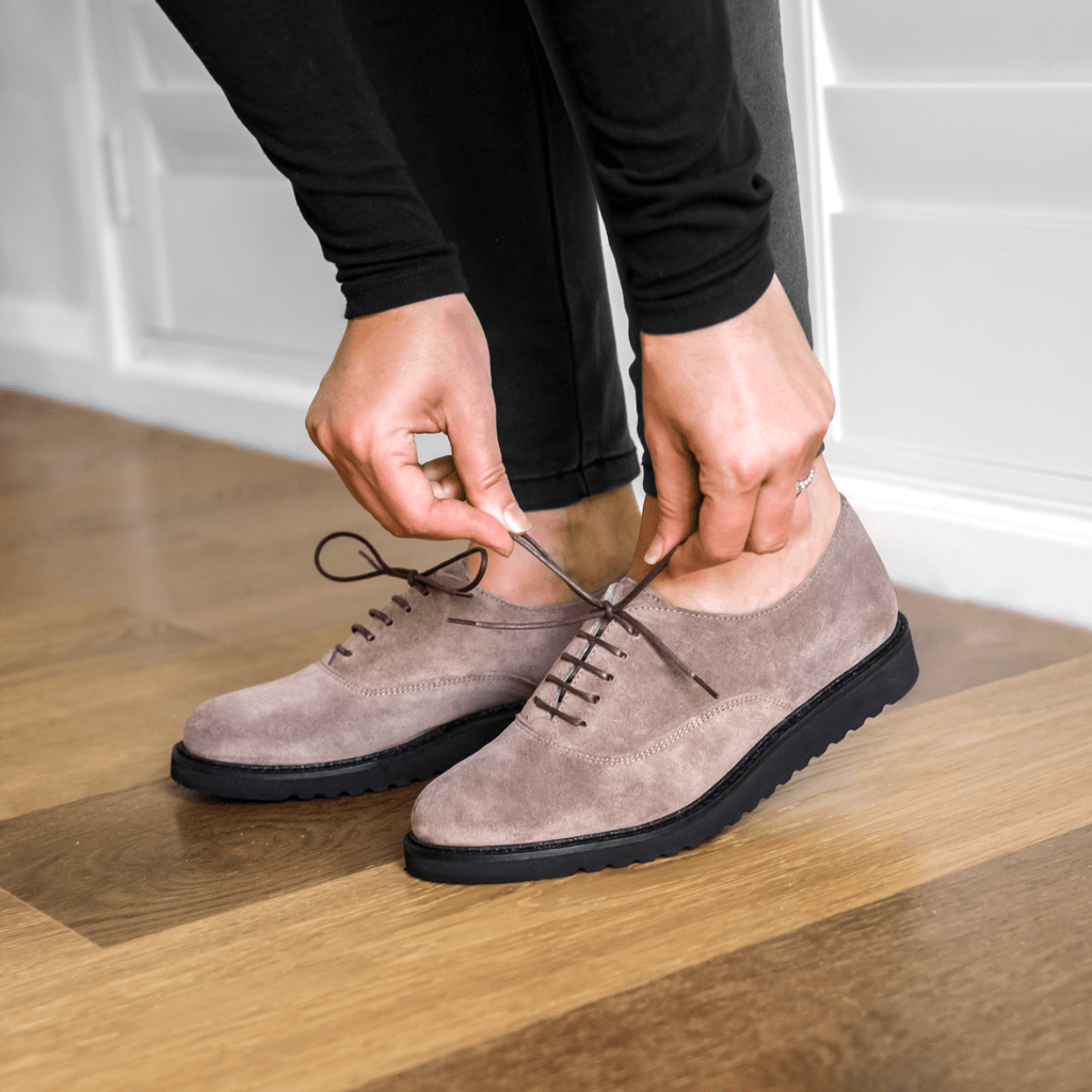 LOMBARDO LACE UPS LENNON