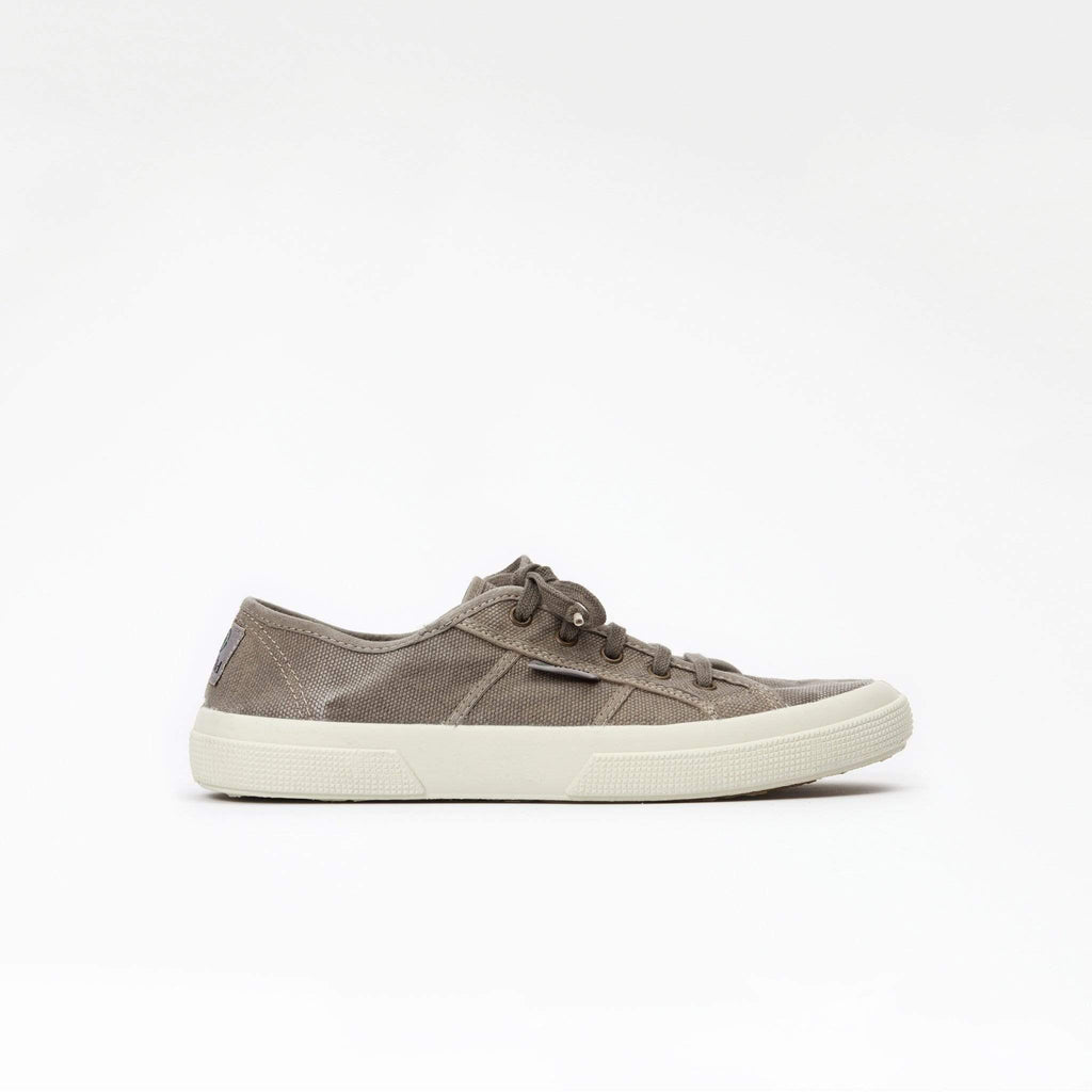 NATURAL WORLD LACE UPS NAVIGATOR