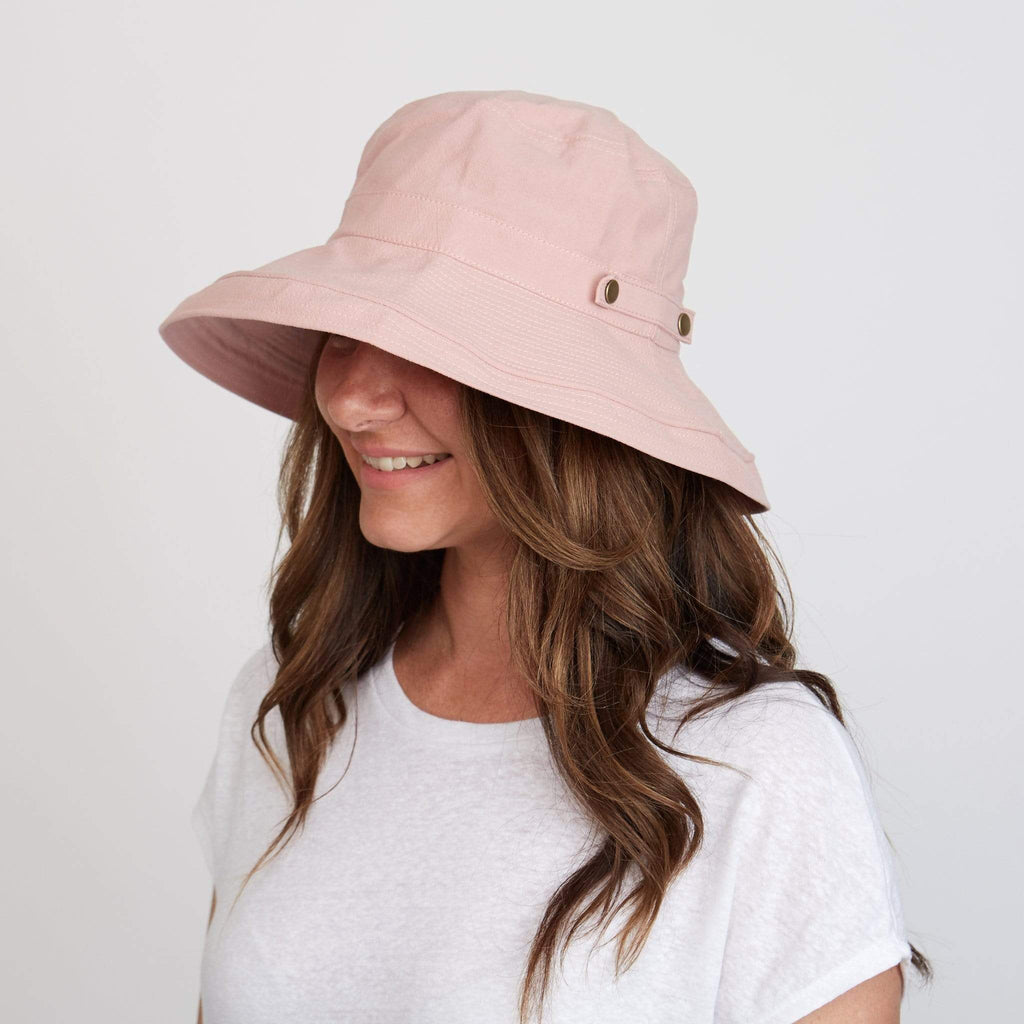 PARAGOLD HATS PARISA