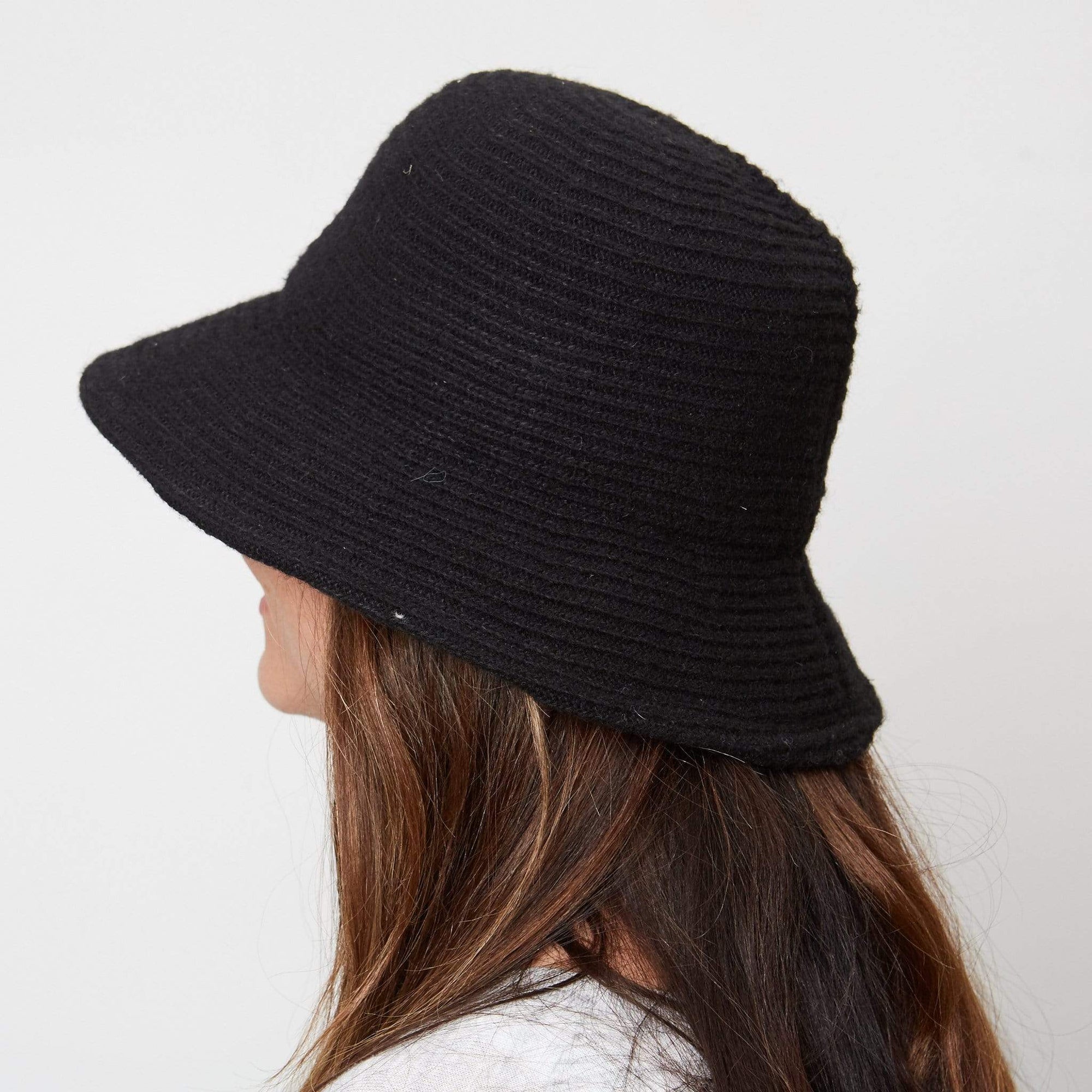 PARAGOLD HATS PINO