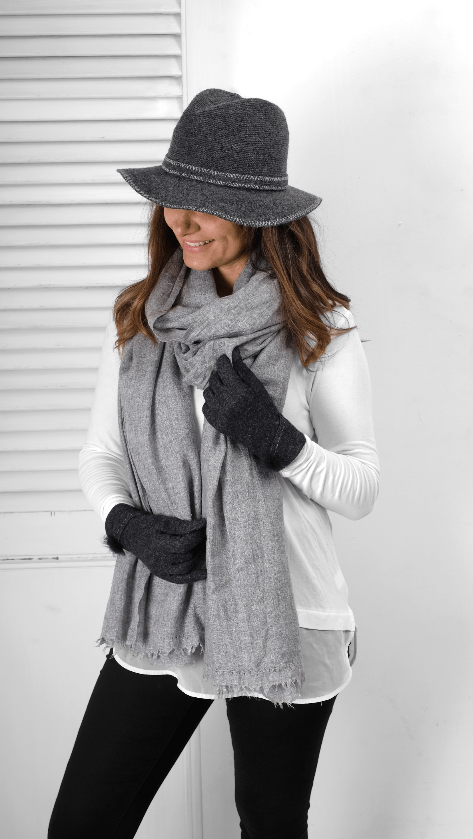 PARAGOLD HATS YSABELLE