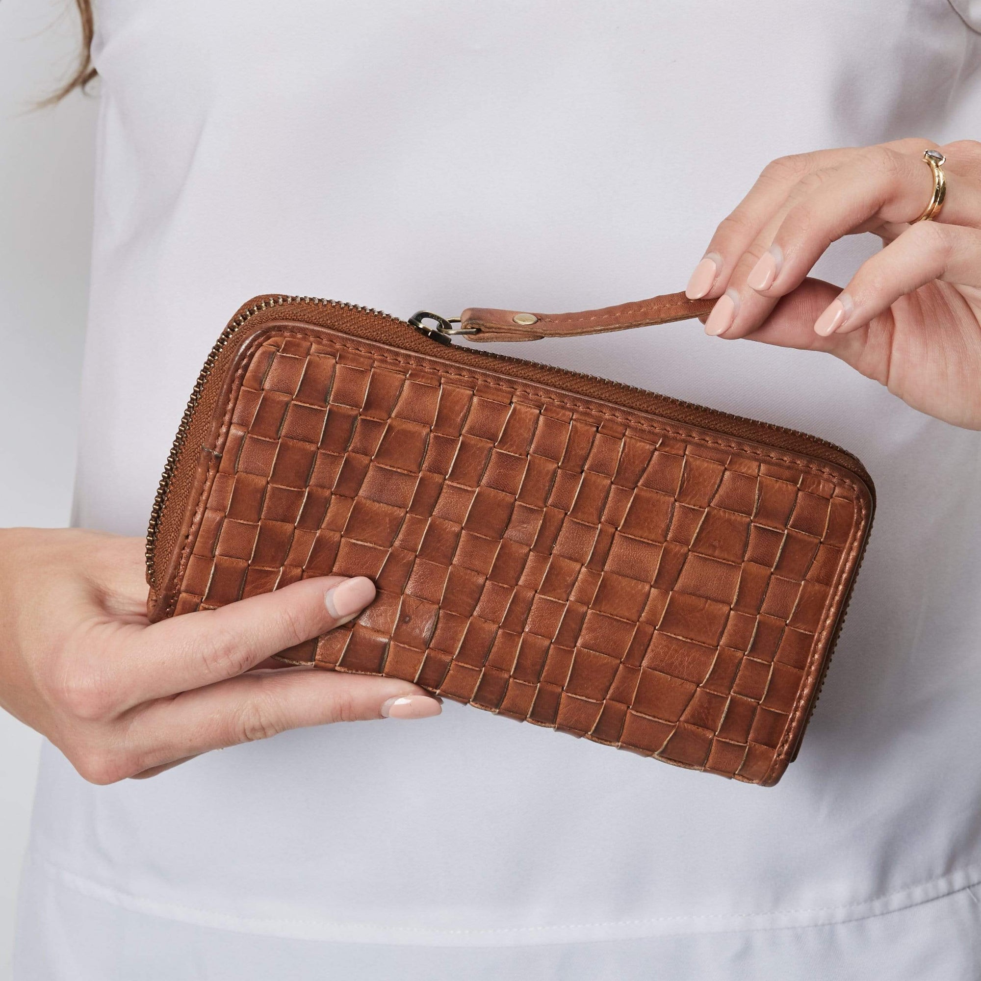 PARAGOLD WALLETS PEPPER