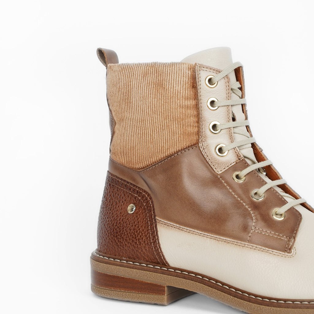 PIKOLINOS ANKLE BOOTS KADEN