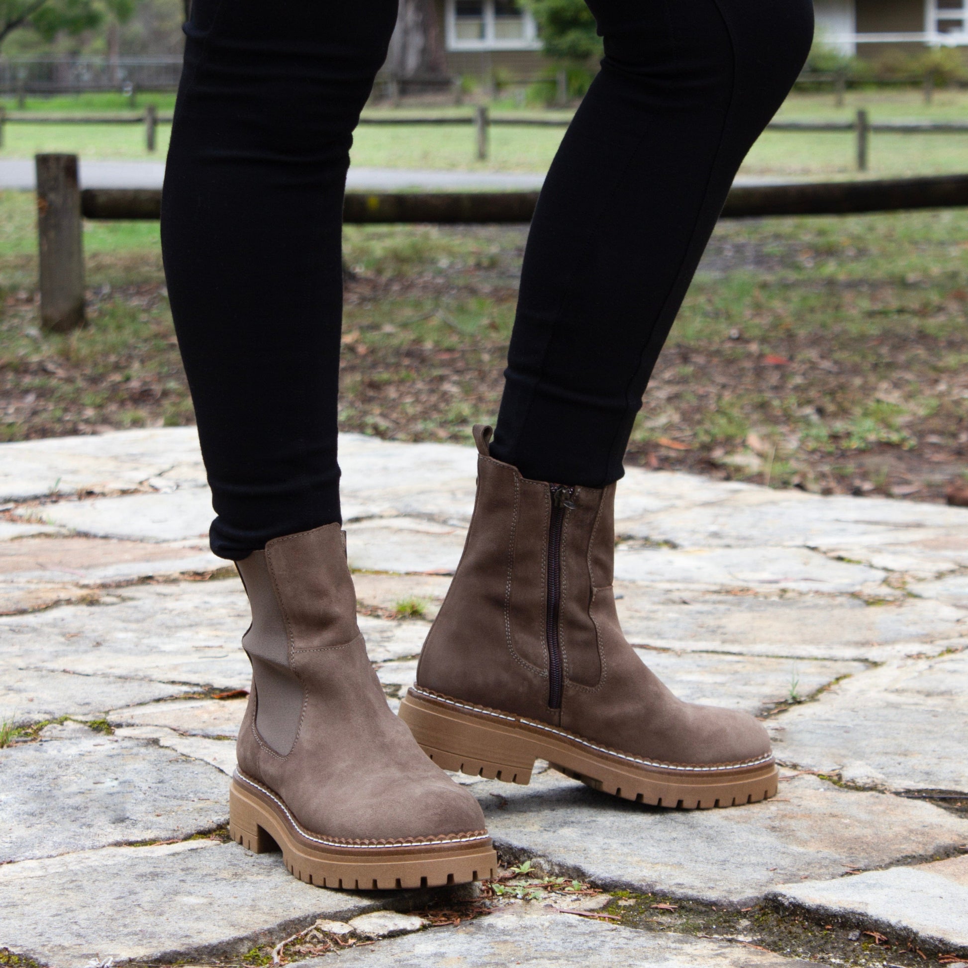 TONI PONS ANKLE BOOTS BASEL Taupe